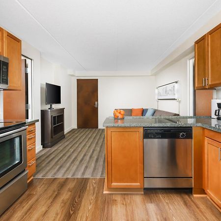 Hyatt House Fort Lauderdale Airport/Cruise Port Дейния Бийч Екстериор снимка