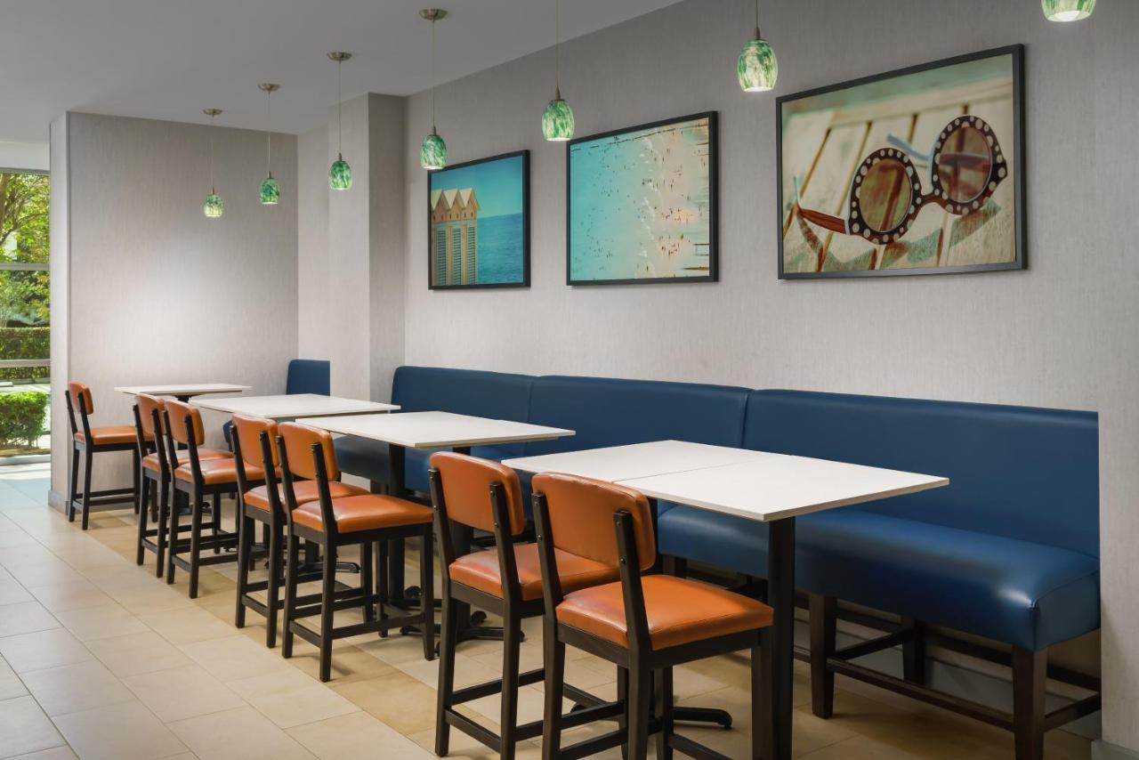 Hyatt House Fort Lauderdale Airport/Cruise Port Дейния Бийч Екстериор снимка