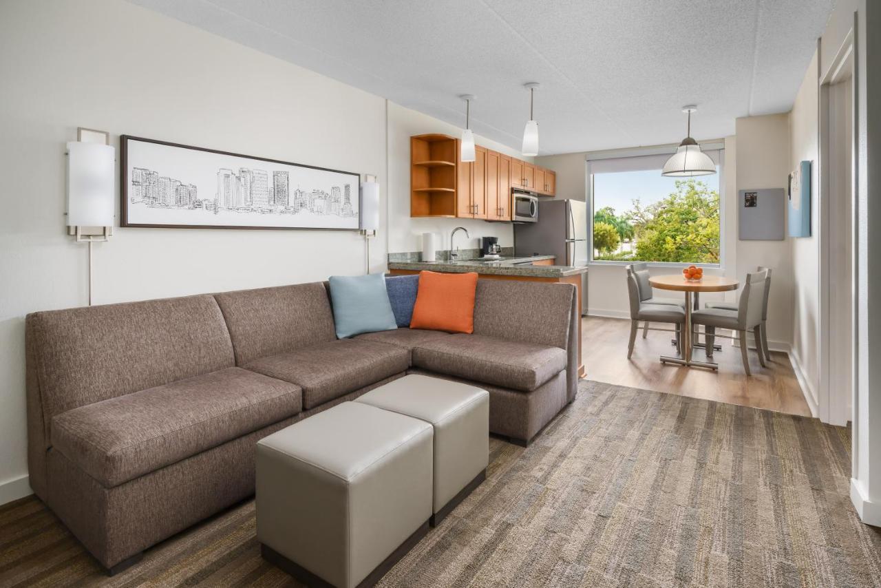 Hyatt House Fort Lauderdale Airport/Cruise Port Дейния Бийч Екстериор снимка