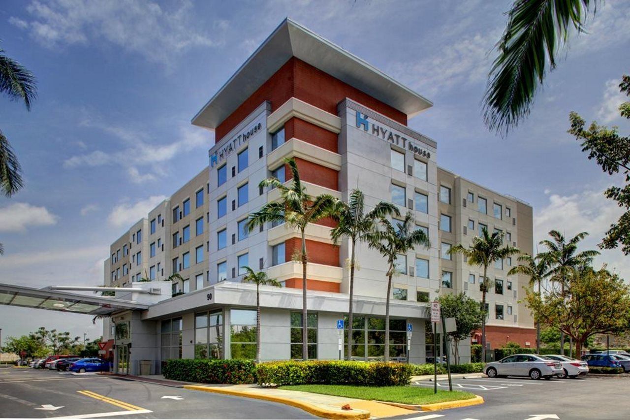 Hyatt House Fort Lauderdale Airport/Cruise Port Дейния Бийч Екстериор снимка
